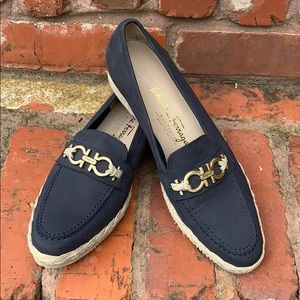 Salvatore Ferragamo Navy Shoes size 6 & 7